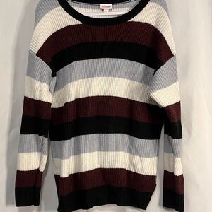 LuLaRoe Gray and Red Crew Neck Sweater Ribbed Knit